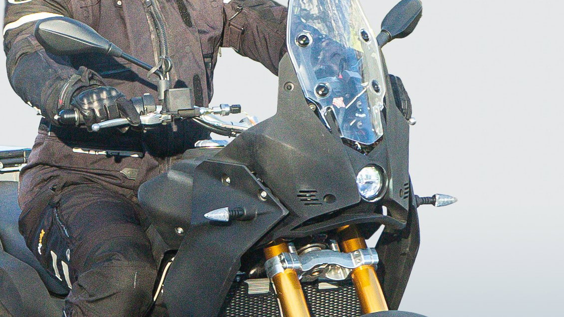 Aprilia Tuareg 660 002 - Visordown (2).jpg